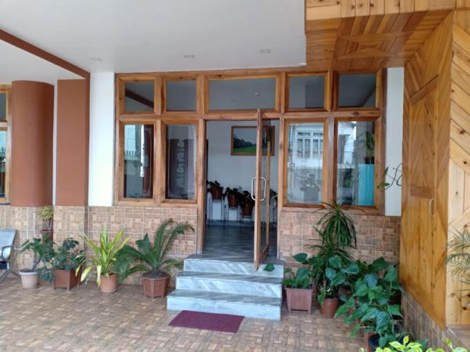 Holiday Hush Haven Hotel Shillong Exterior photo